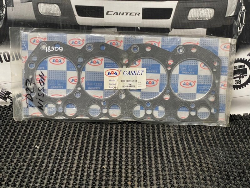 Прокладка головки блока цилиндров Nissan Atlas P2F23 TD27 1992