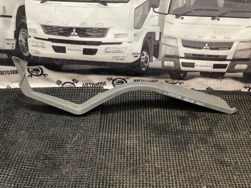 Накладка на порог Mitsubishi Canter FE648G 4D35 1997 (б/у)