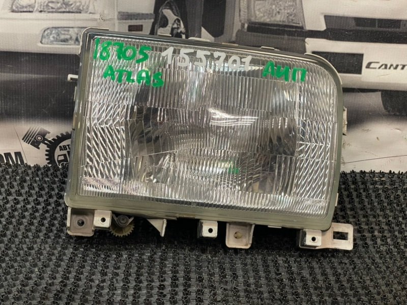 Фара Nissan Atlas G4S41 FD42 1992 правая (б/у)