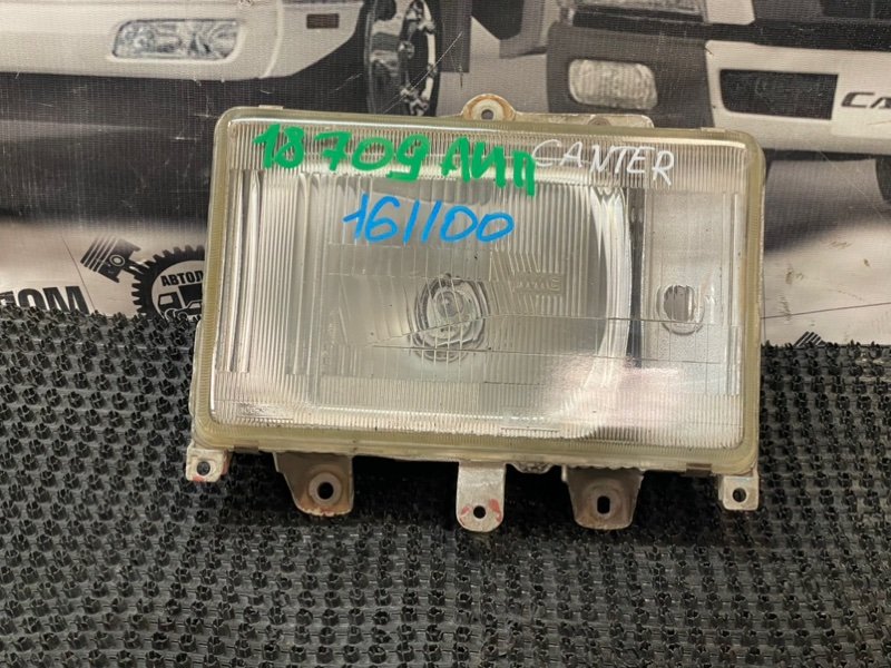 Фара Mitsubishi Canter FE335 4D32 1985 левая (б/у)