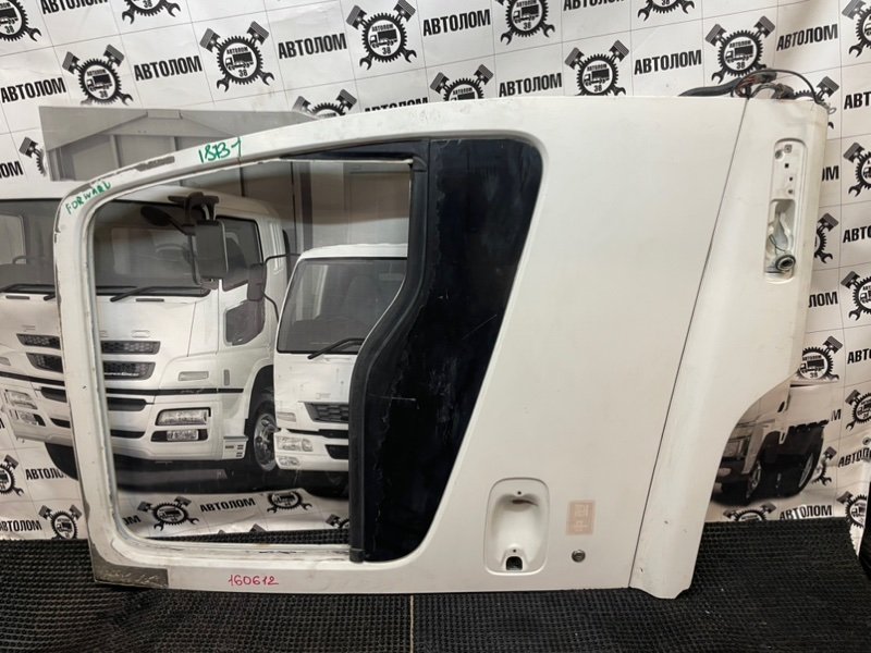 Дверь Isuzu Forward FRR32G 6HE1 1993 правая (б/у)