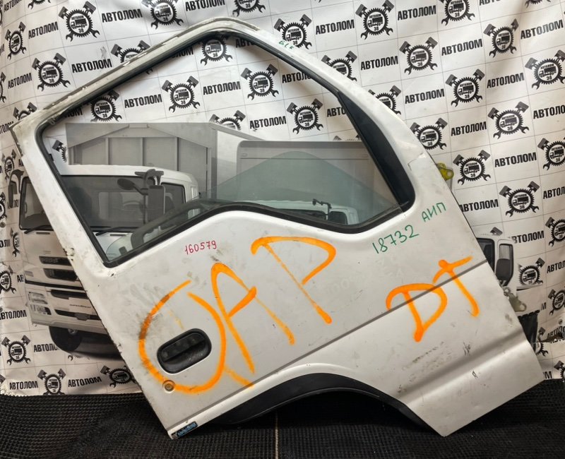 Дверь Isuzu Elf NKR66L 4HF1 1993 передняя правая (б/у)