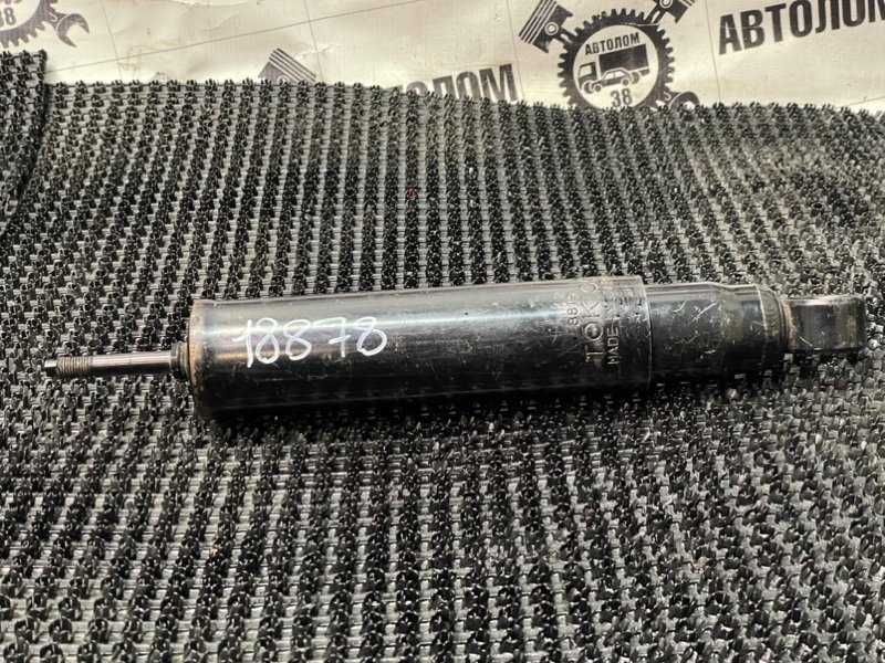 Амортизатор Tokico 3819 передний