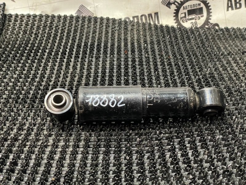 Амортизатор кабины Tokico 2869R