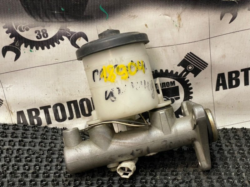 Цилиндр главный тормозной TOYOTA Corolla AE100 5AFE 1987