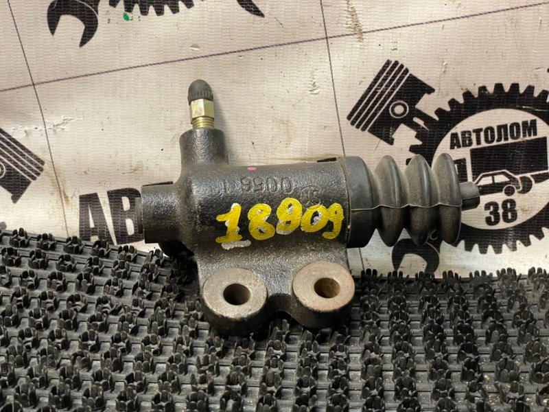 Цилиндр сцепления главный Hyundai Porter HR D4CB 2004