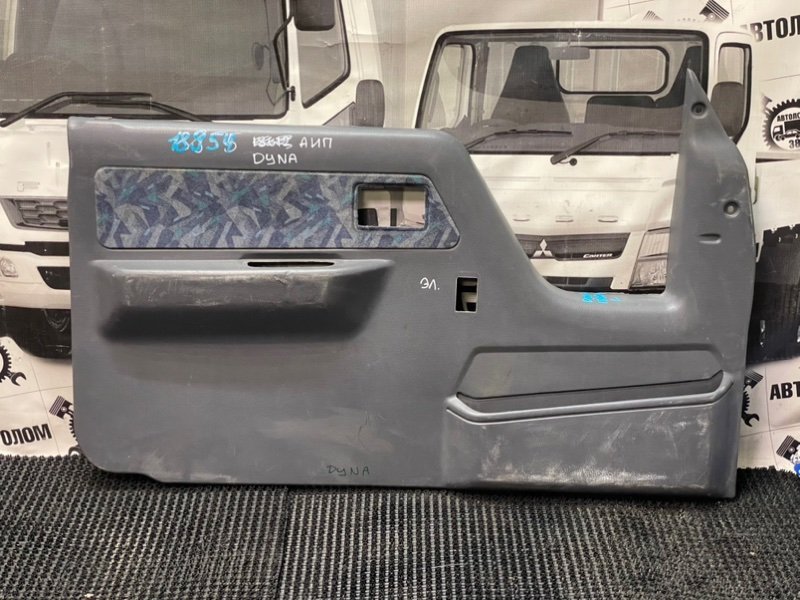 Обшивка двери Toyota Dyna LY101 3L 1995 передняя левая (б/у)
