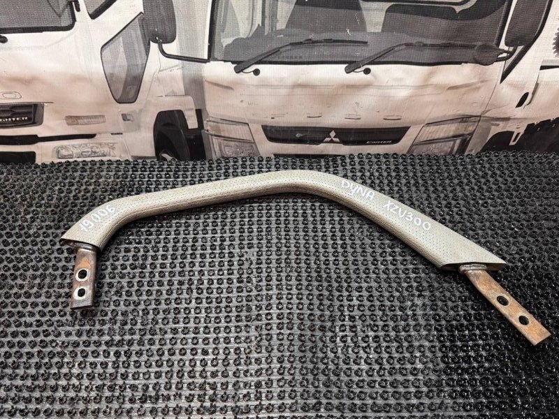 Ручка двери внутренняя TOYOTA DYNA RZY230 1RZ-E 2003 правая (б/у)