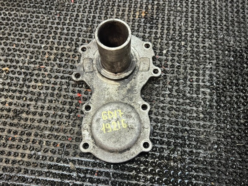 Крышка подшипника кпп Mitsubishi Fuso FK618H 6D17 (б/у)