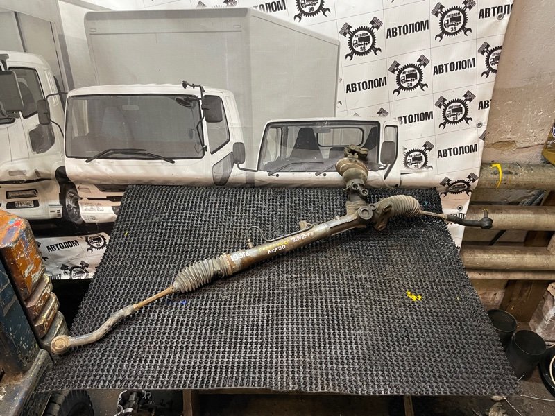 Рулевая рейка Toyota Funcargo NCP20 2NZFE (б/у)