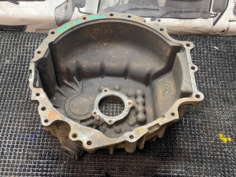 Колокол КПП Mitsubishi Canter FE517B 4D33 (б/у)