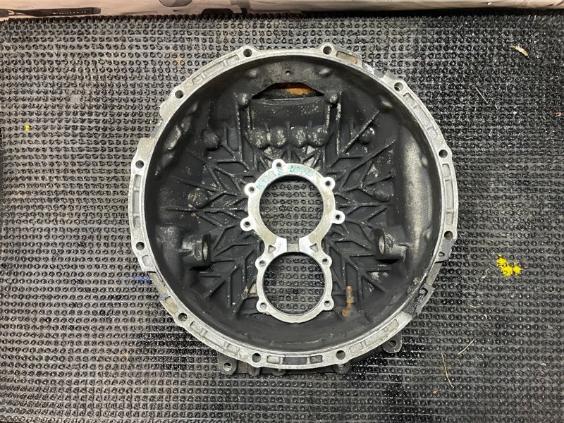 Колокол КПП Mitsubishi Fuso FK61HK 6M61 (б/у)