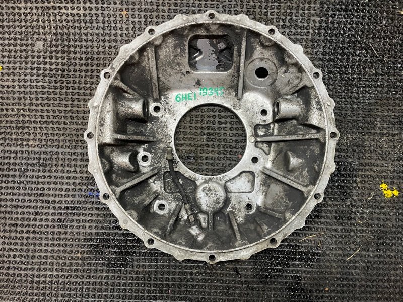 Колокол КПП Isuzu Forward FFR32 6HE1 (б/у)