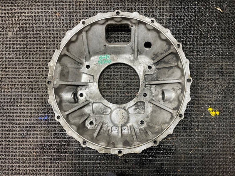 Колокол КПП Isuzu Forward FFR32 6HE1 (б/у)