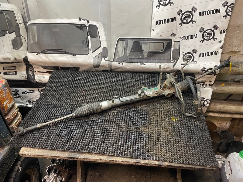 Рулевая рейка Toyota bB NCP31 1NZFE 2000 (б/у)