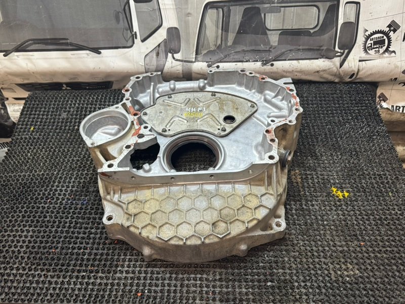 Кожух маховика Isuzu Elf NPR71L 4HG1 (б/у)
