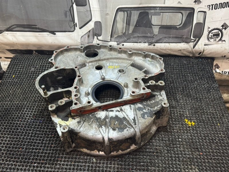Кожух маховика Mitsubishi Fuso FK415 6D14 (б/у)