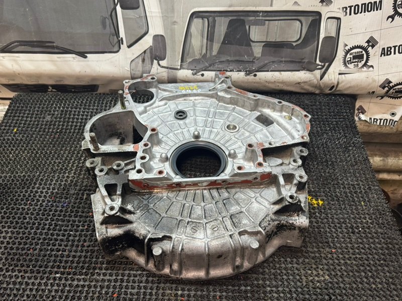 Кожух маховика Mitsubishi Fuso FM62F 6M60 (б/у)