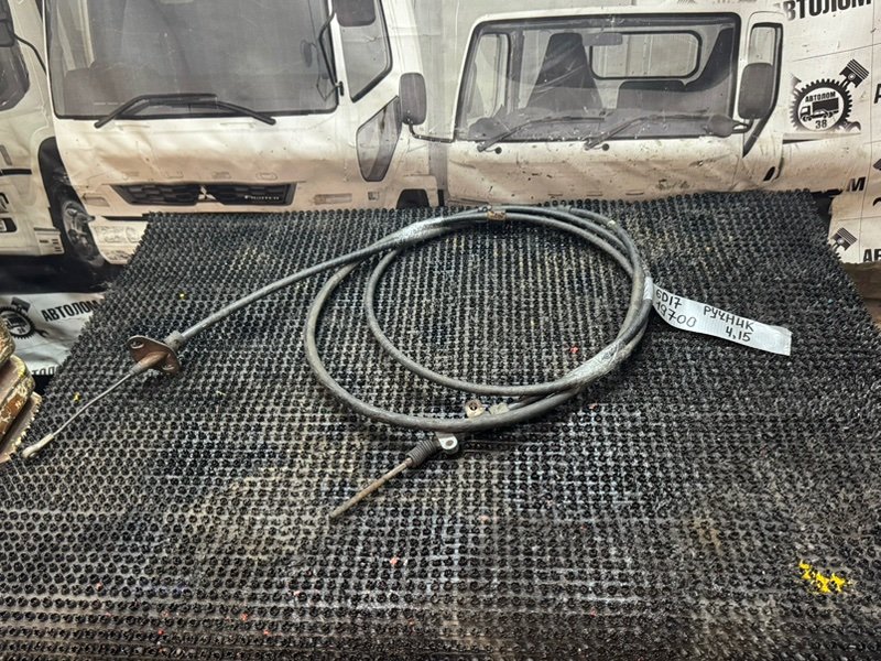 Трос ручного тормоза Mitsubishi Fuso FK618H 6D17 (б/у)