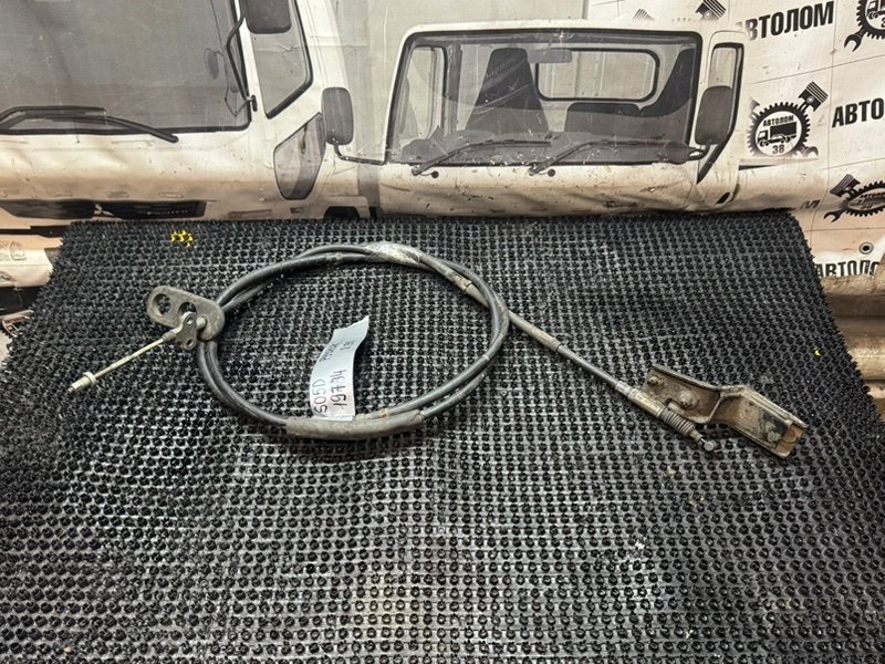 Трос ручного тормоза Toyota Dyna S05D (б/у)