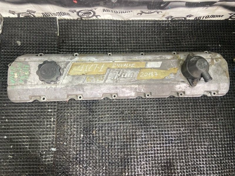 Крышка клапанов Hino Profia FN2PWB P11CT (б/у)