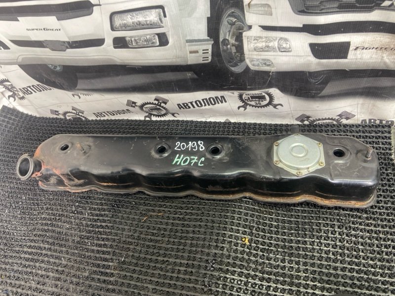 Крышка клапанов Hino Ranger FD2HGA H07C (б/у)
