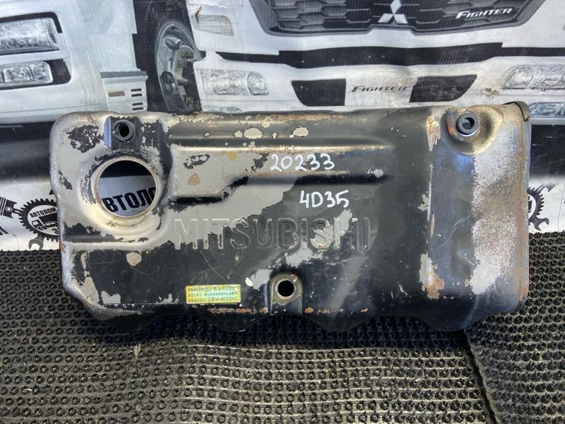 Декоративная крышка двигателя Mitsubishi Canter FE568EV 4D35 (б/у)