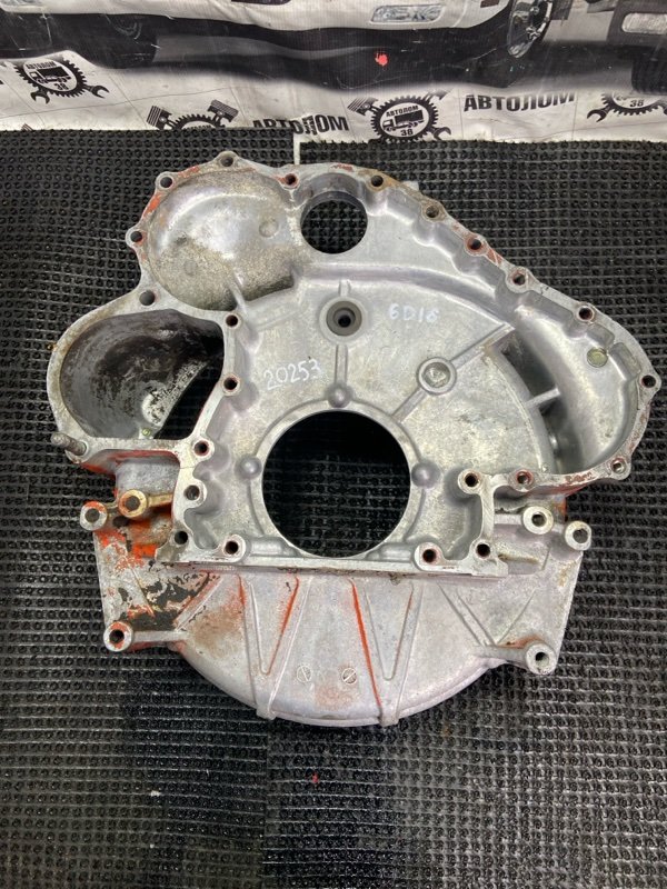 Кожух маховика Mitsubishi Fuso FK617H 6D16 (б/у)