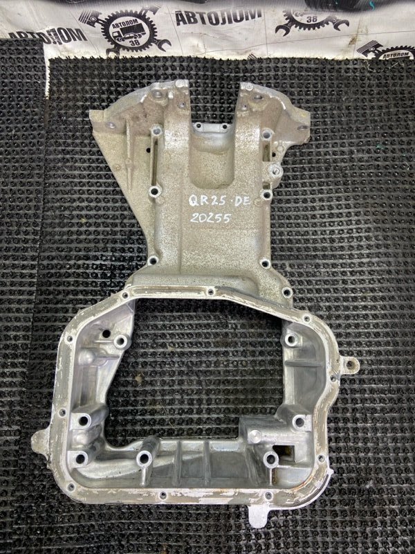 Поддон Nissan Presage TNU31 QR25DE (б/у)
