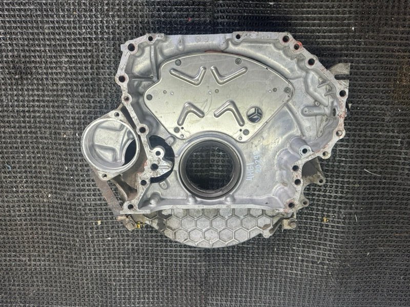 Кожух маховика Mazda Titan WH63H 4HG1 (б/у)