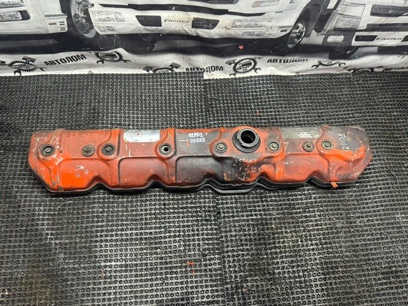 Крышка клапанов Isuzu Giga CXZ72J 12PD1 (б/у)