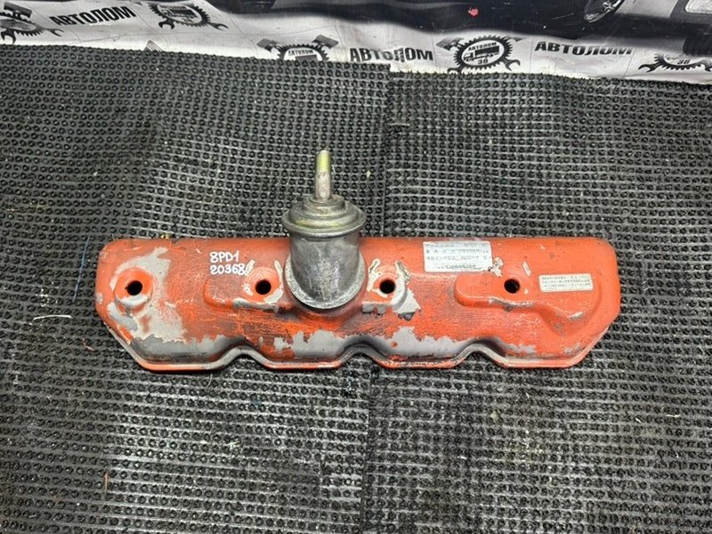 Крышка клапанов Isuzu Giga CXZ70J 8PD1 (б/у)