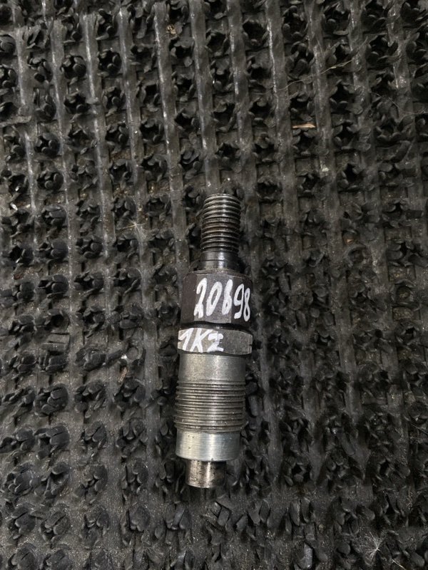 Форсунка топливная Toyota Haice KZH116 1KZ (б/у)