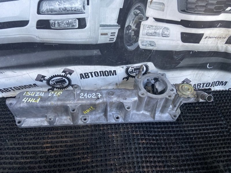 Коллектор впускной Isuzu Elf NKR81L 4HL1 (б/у)