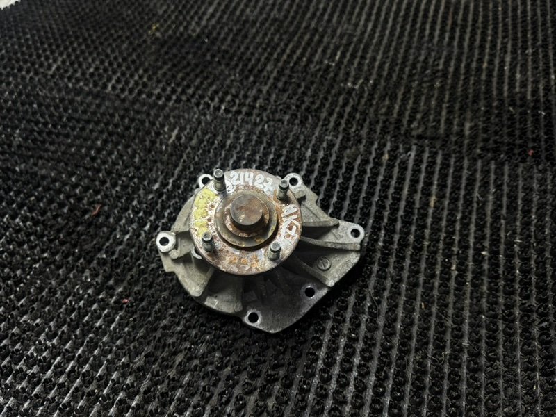 Помпа водяная Toyota Haice KZH116 1KZ (б/у)