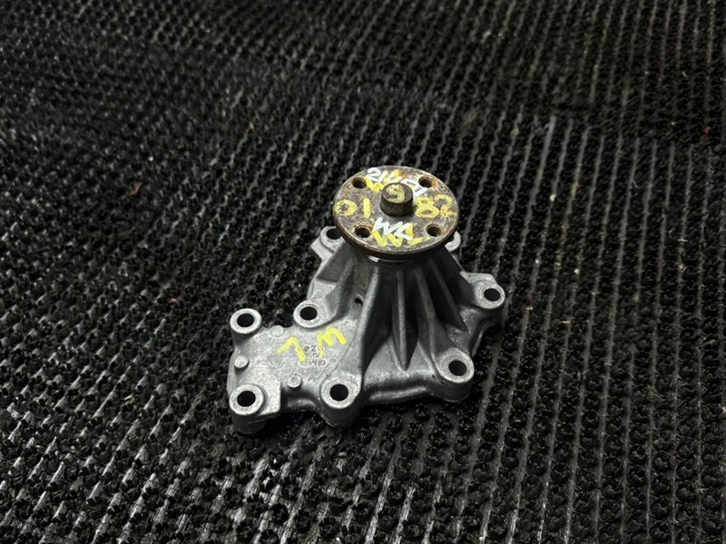 Помпа водяная Mazda Titan SY54L WL (б/у)