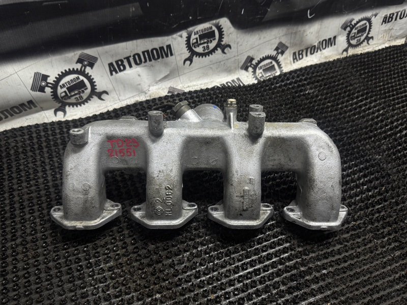 Коллектор впускной Nissan Atlas M2F23 TD23 (б/у)