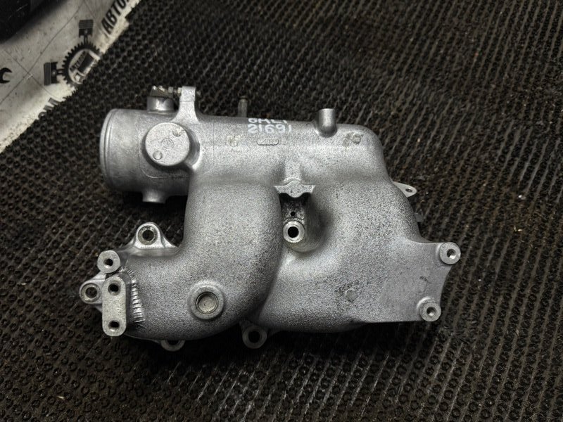 Коллектор впускной Isuzu Forward FRR35 6HL1 (б/у)