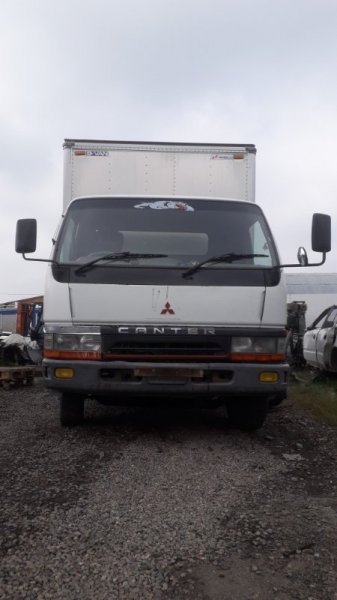 Автомобиль Mitsubishi Canter FE637EV4 4D33 1994 года в разбор