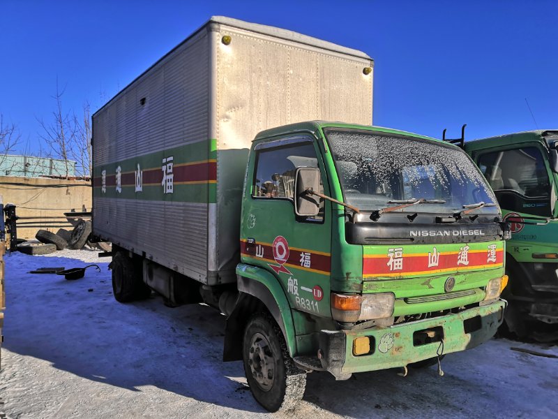 Nissan diesel ud. Nissan Diesel UD 1996. Ниссан дизель UD 2004 года. Ниссан дизель 89 года.