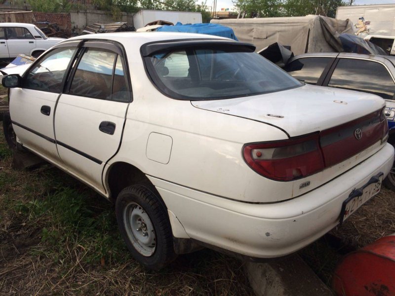 Автомобиль Toyota Carina AT192 5AFE 1992 года в разбор