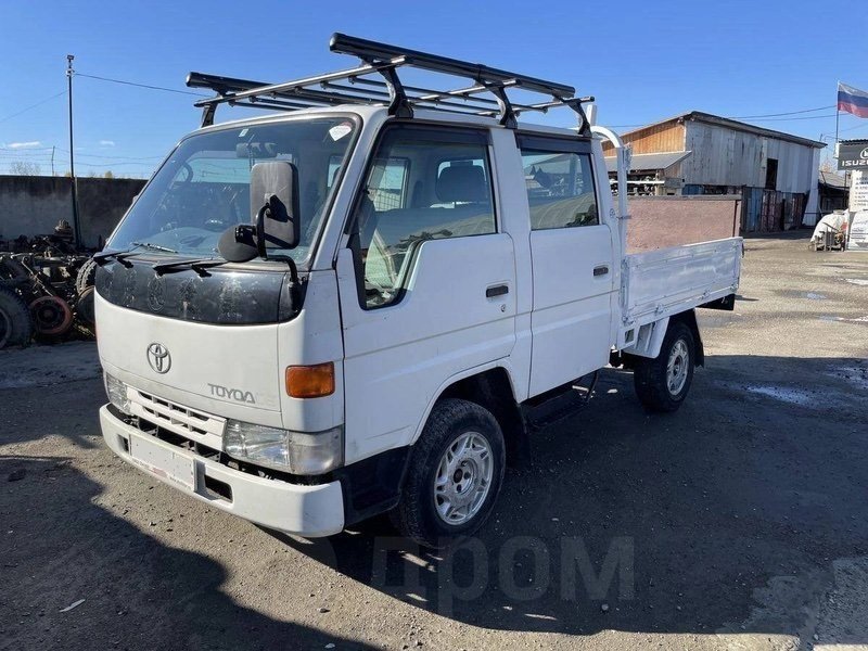 Автомобиль Toyota ToyoAce LY111 3L 1998 года в разбор