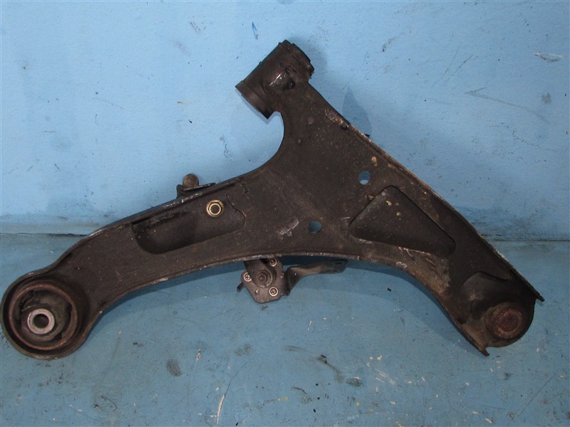 Рычаг передний левый Grand Vitara TDA4W J24B