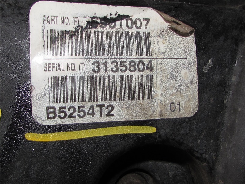 Двигатель XC90 C59 B5254T2 Двигатель XC90 C59 B5254T2