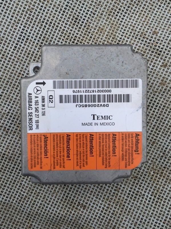 Блок управления AIRBAG Mercedes W163 ML 270 2002 W163 612.963 OM 612 DE LA A1635422718 контрактная