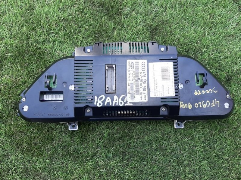 Щиток приборов A6 C6 2005 седан 5 дв 3.0 BMK Щиток приборов A6 C6 2005 седан 5 дв 3.0 BMK