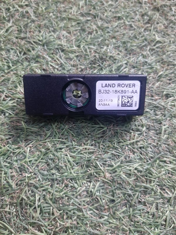 Антенна LAND ROVER Range Rover Evoque 2014 Кроссовер 5дв L538 224DT lr024441 контрактная