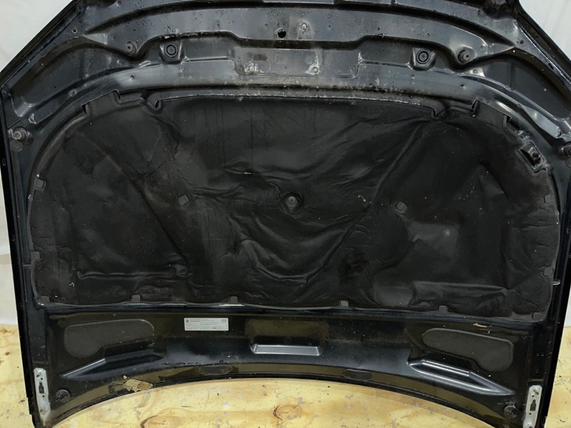 Капот A4 B7 2005 sw универсал дизель Капот A4 B7 2005 sw универсал дизель