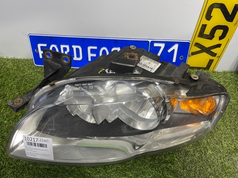 Фара левая A4 B7 2005 sw универсал дизель
