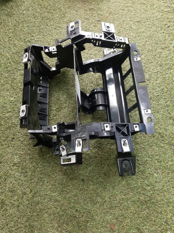 Кронштейн магнитолы LAND ROVER Range Rover Evoque Кроссовер 5дв L538 224DT Кронштейн магнитолы LAND ROVER Range Rover Evoque Кроссовер 5дв L538 224DT